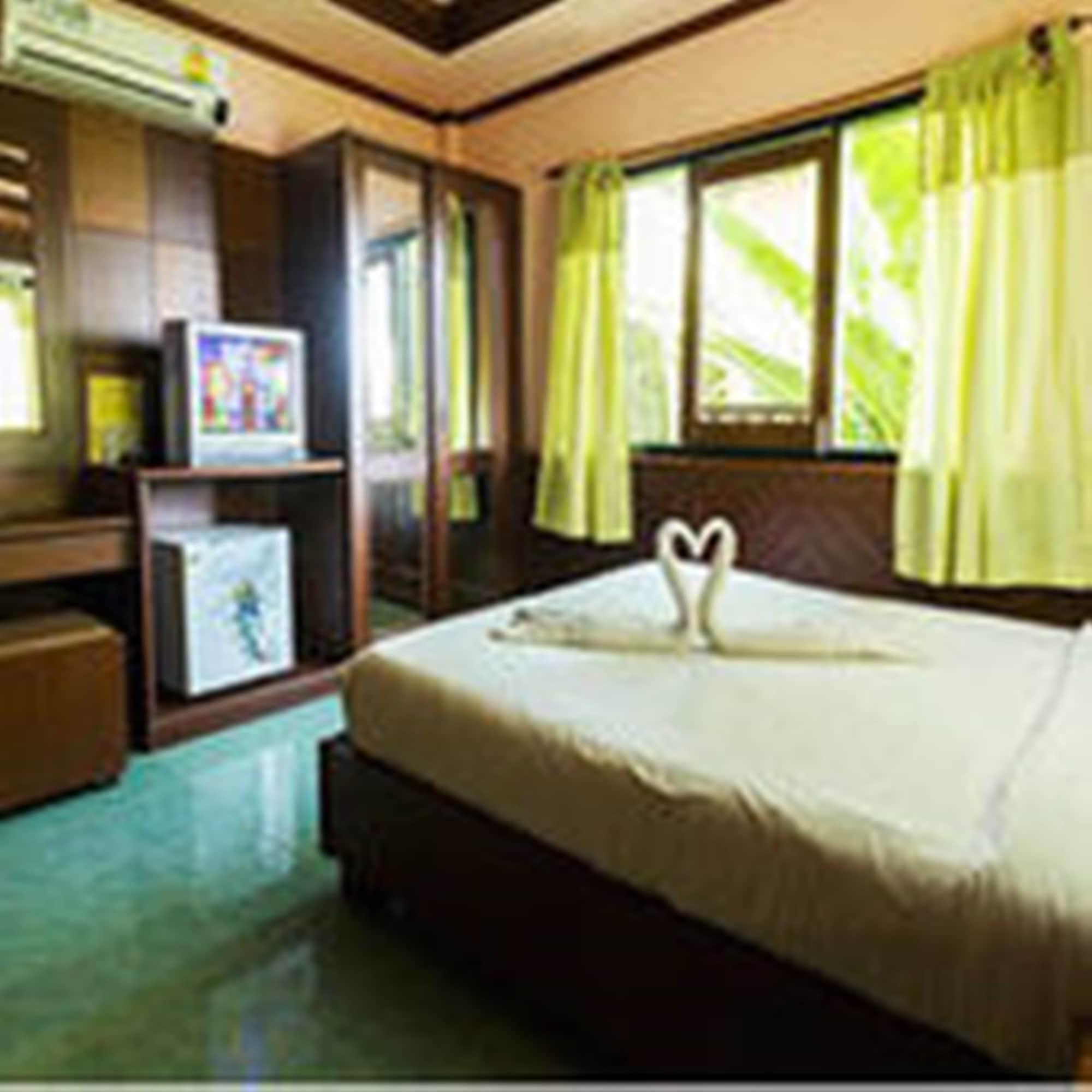 Rin Beach Resort Хаад Рин Экстерьер фото
