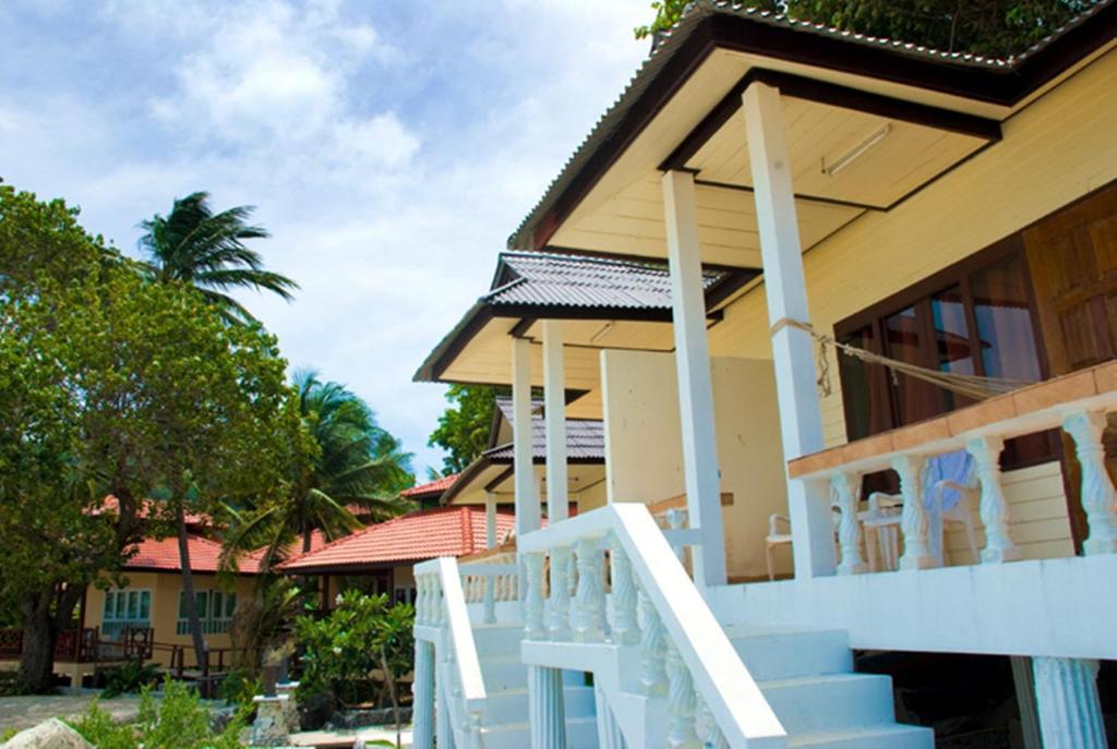 Rin Beach Resort Хаад Рин Экстерьер фото